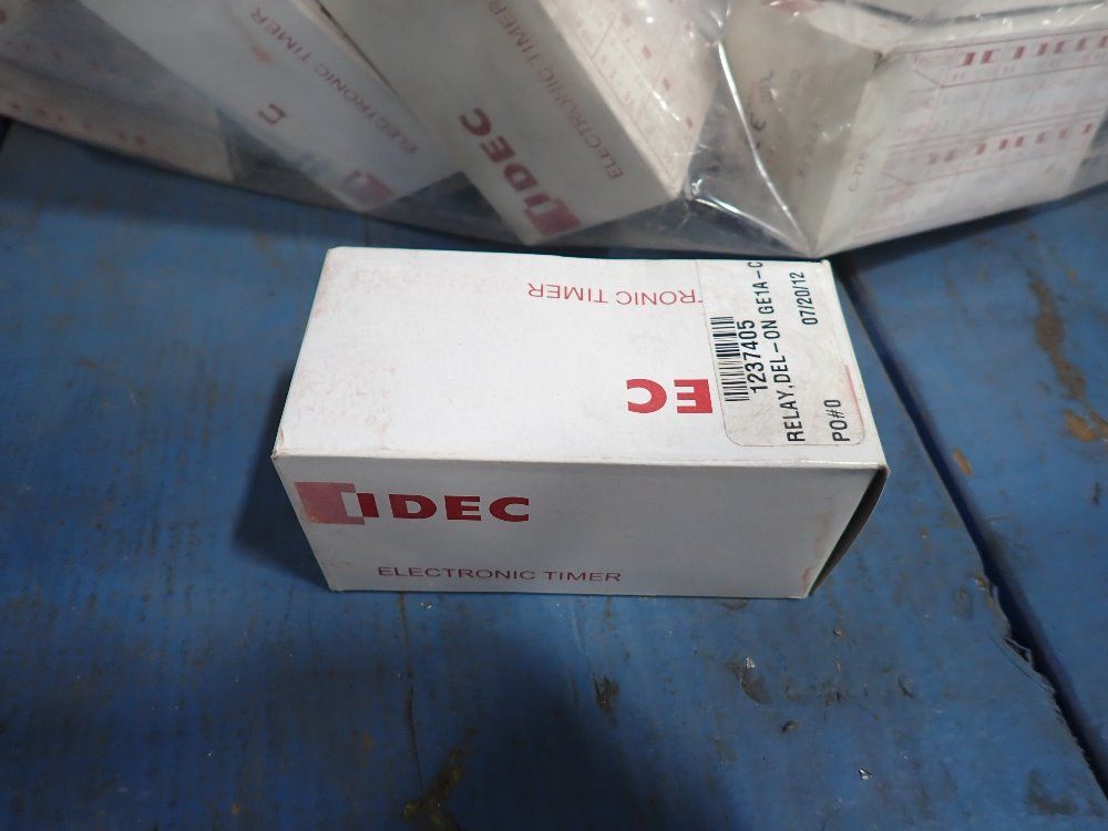 Idec Electric Timer - Ge1a-c10ma110