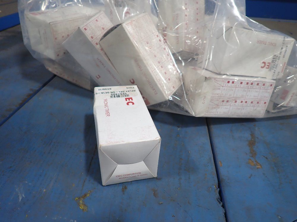 Idec Electric Timer - Ge1a-c10ma110