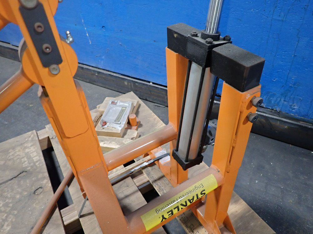 Used Stanley Fastener Fixture HGR Industrial Surplus