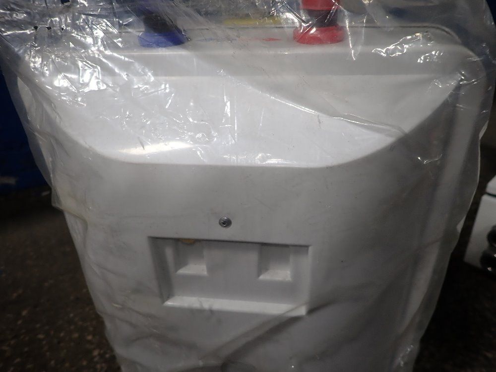 Eemax Water Heater - Emt4