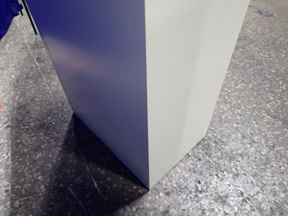 Hon 4 Drawers Lateral File Cabinet