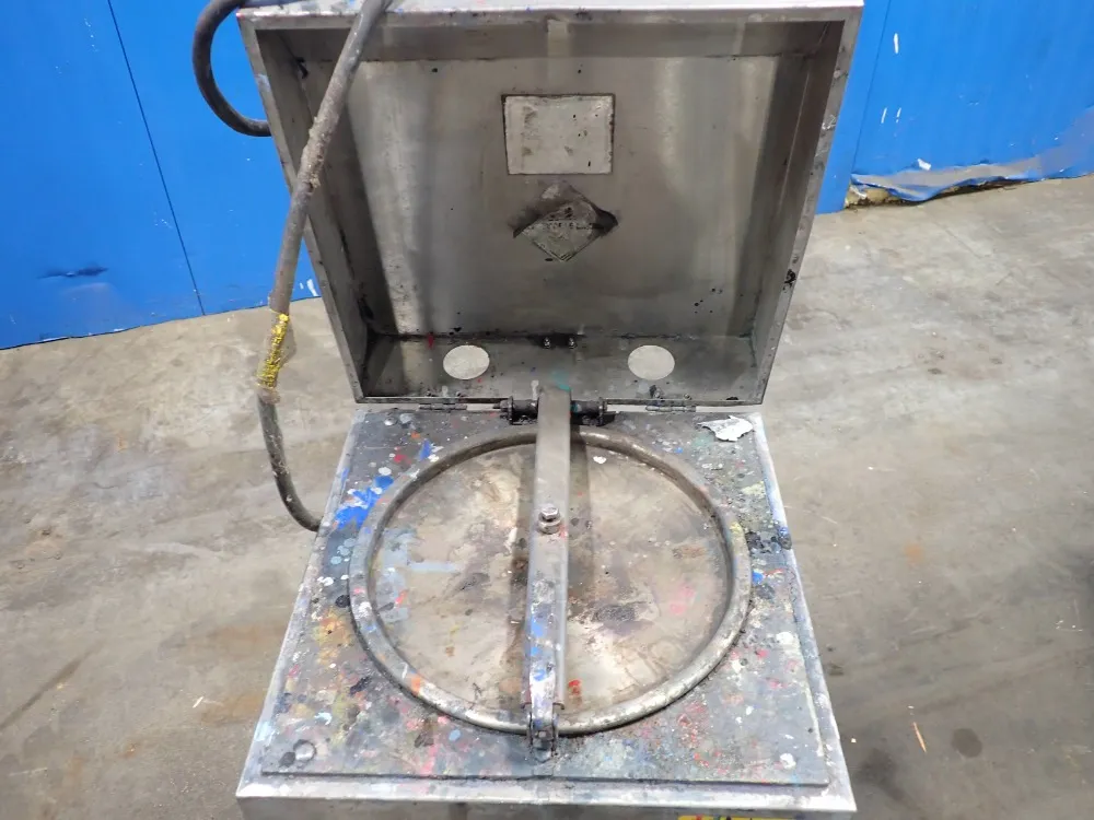 Uni-ram Urs500 Solvent Recycler - Urs500