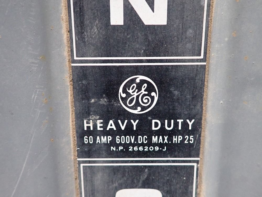 General Electric Heavy Duty Breaker Box