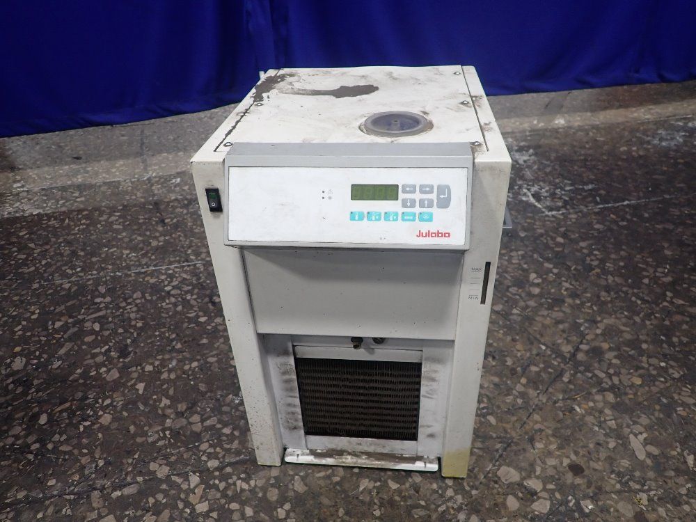 Julabo Recirculating Cooler - Fe500