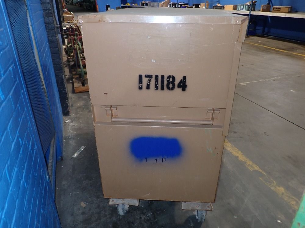 Knaack Jobsite Box