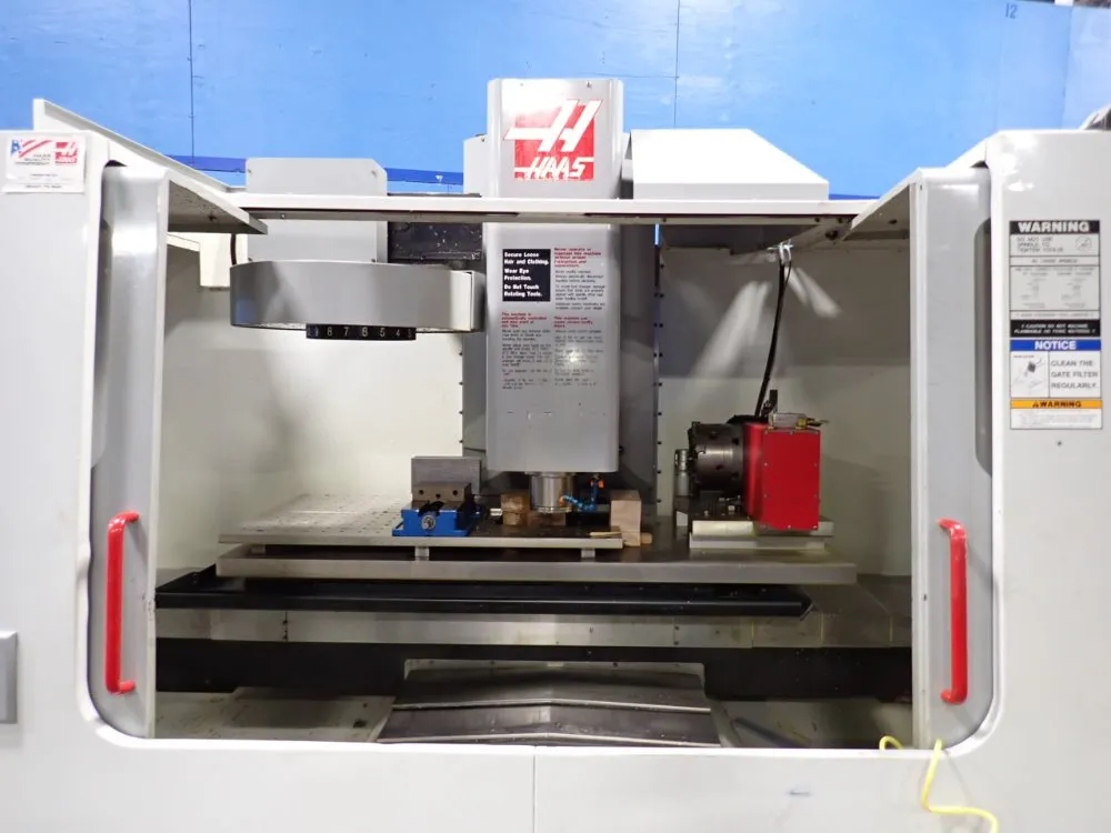 Haas 2004 Haas Vf5b40 Cnc Vmc