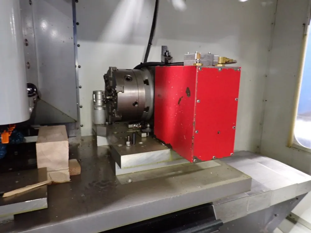 Haas 2004 Haas Vf5b40 Cnc Vmc