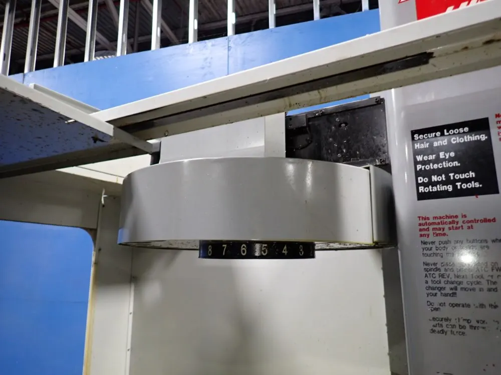 Haas 2004 Haas Vf5b40 Cnc Vmc