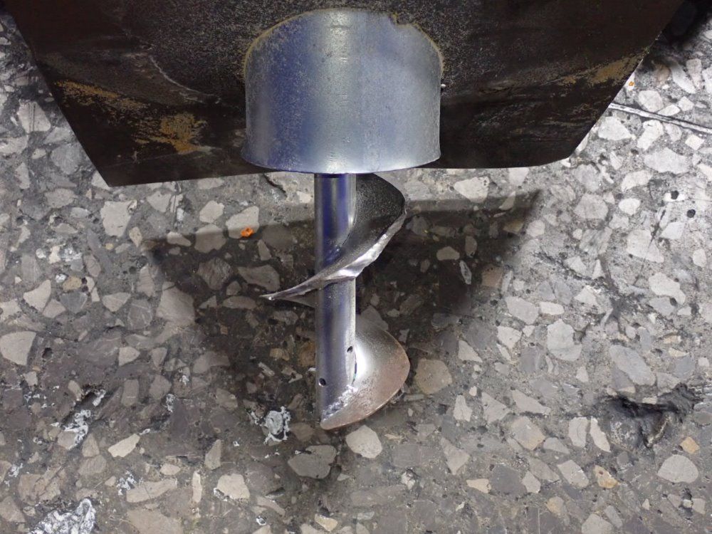  Screw Conveyor