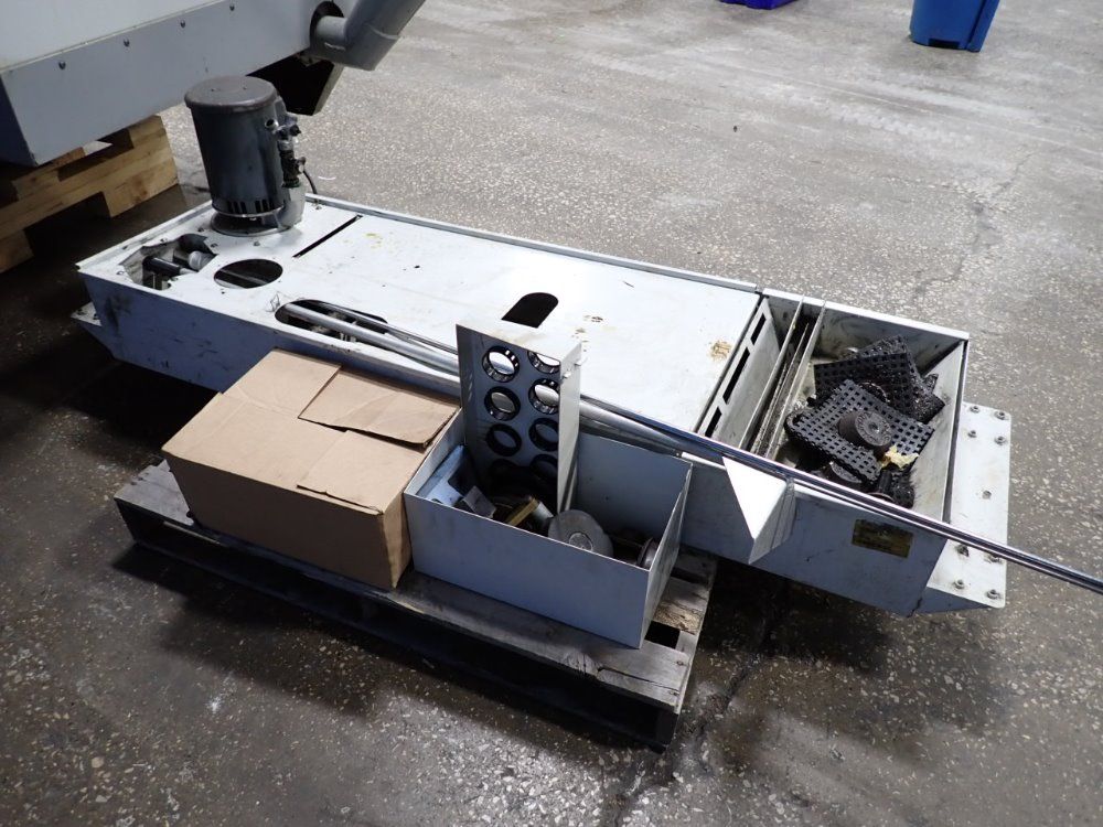 Haas 2000 Haas Vf0 Cnc Vmc