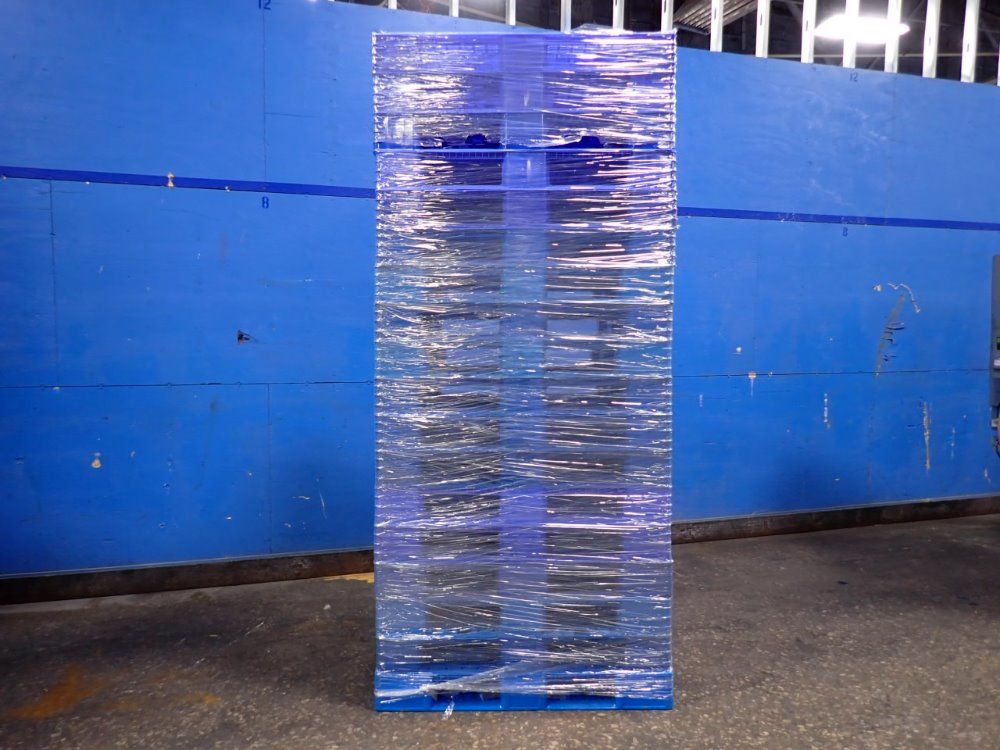  Plastic Pallets