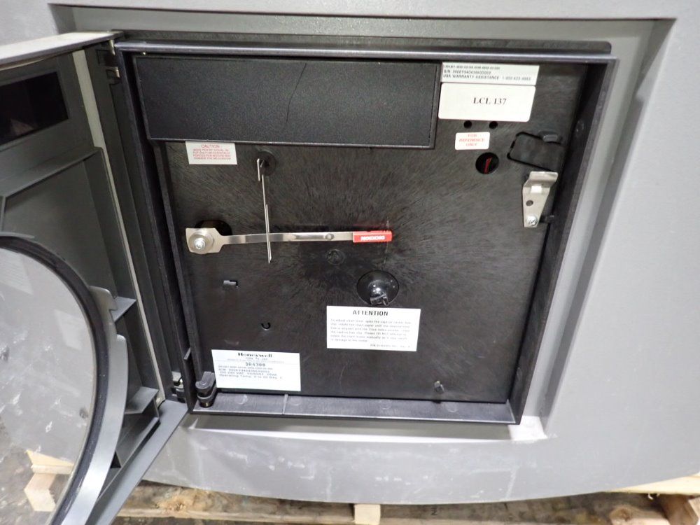 Testequity  Testequity  1007c Temperaturehumidity Chamber