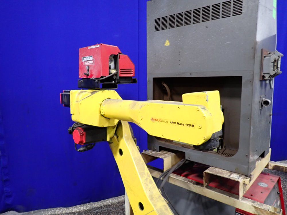 Fanuc Fanuc Arcmate 120ib Robot