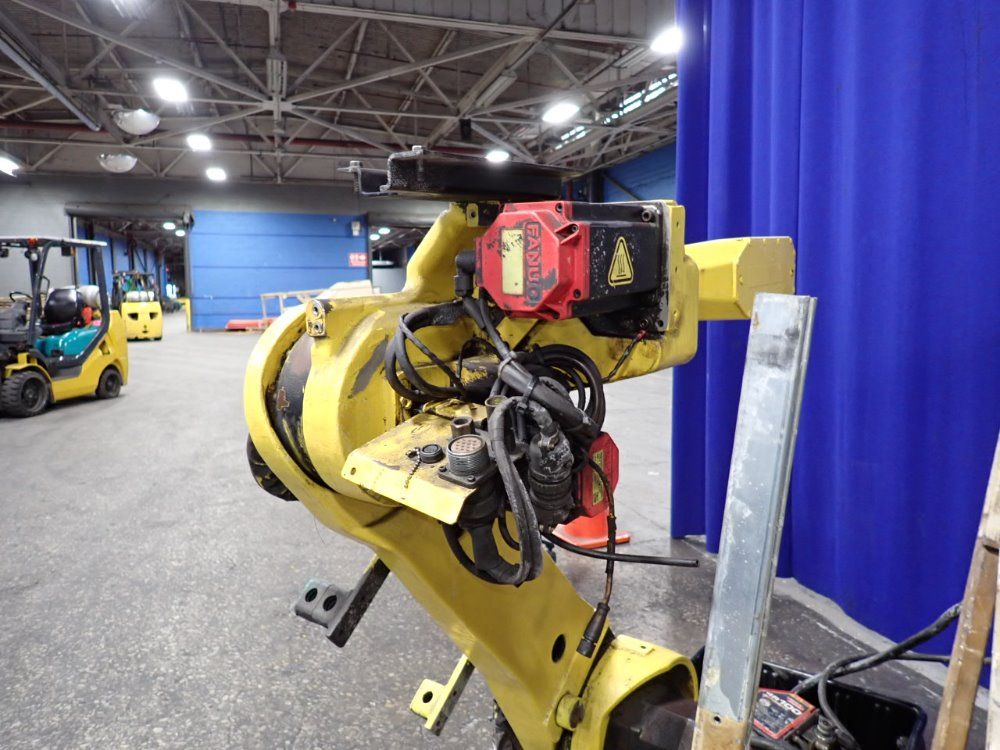 Fanuc Fanuc Arcmate 120ib Robot