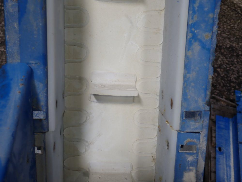 New London Engineering 5"x150" Incline Chip Conveyor - 500-8x1210