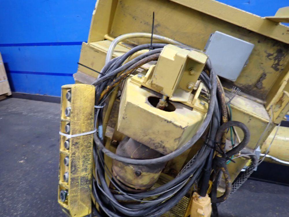 Reliance Crane Reliance Crane 1 Ton Jib Crane