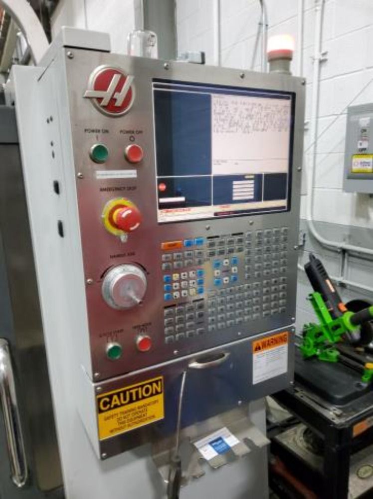 Haas 2010 Haas Vf2ssyt Cnc Vmc