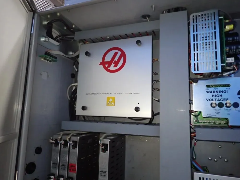 Haas 2010 Haas Vf2ssyt Cnc Vmc