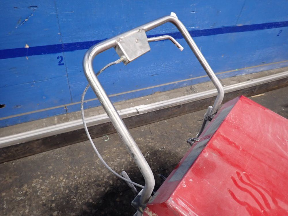 Factory Cat Factory Cat 34 Floor Scrubber