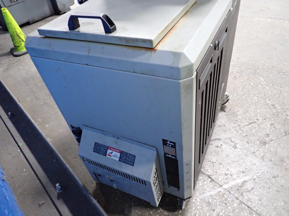 Itw Dynatec 2000 Itw Dynatec M35ab12z058d Hot Melt Machine