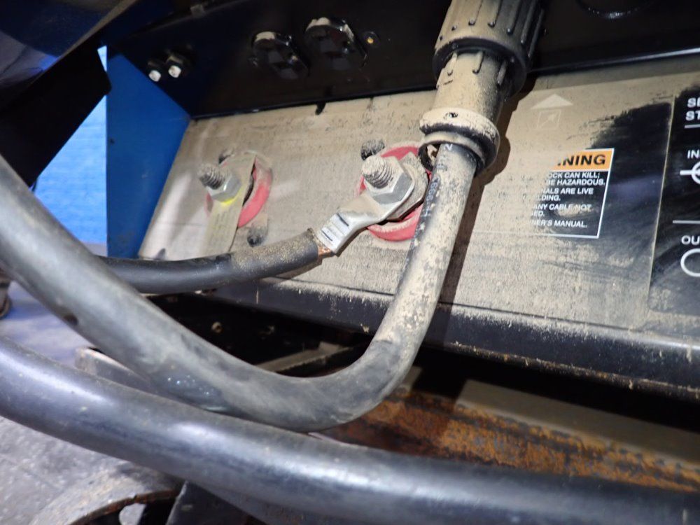 Miller Miller Deltaweld 652 Welder