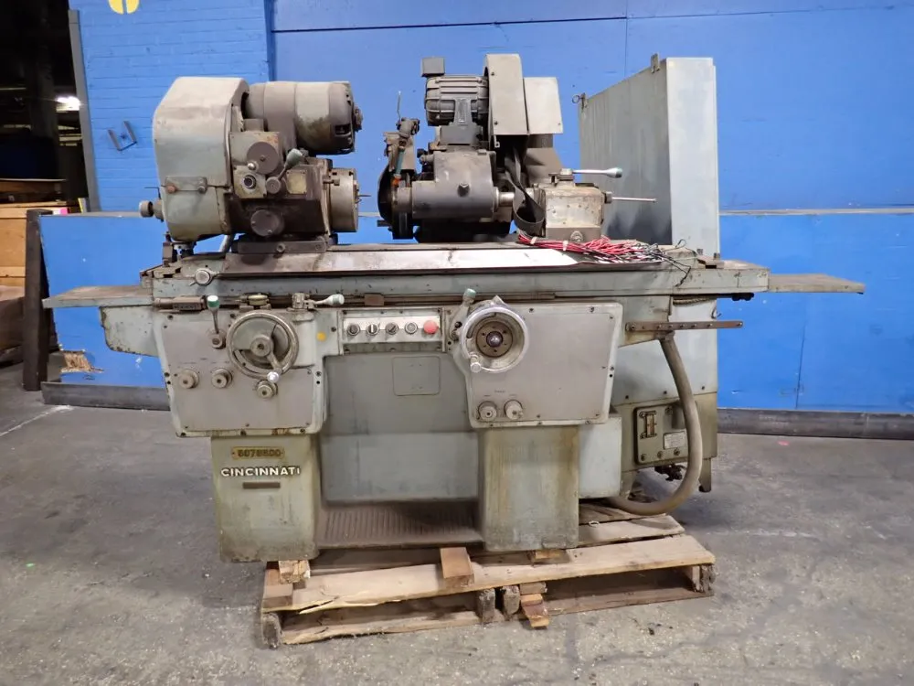 Cincinnati 25" Cylindrical Grinder