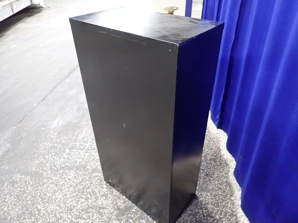 Hdn 4 Drawers 12" X 25" File Cabinet