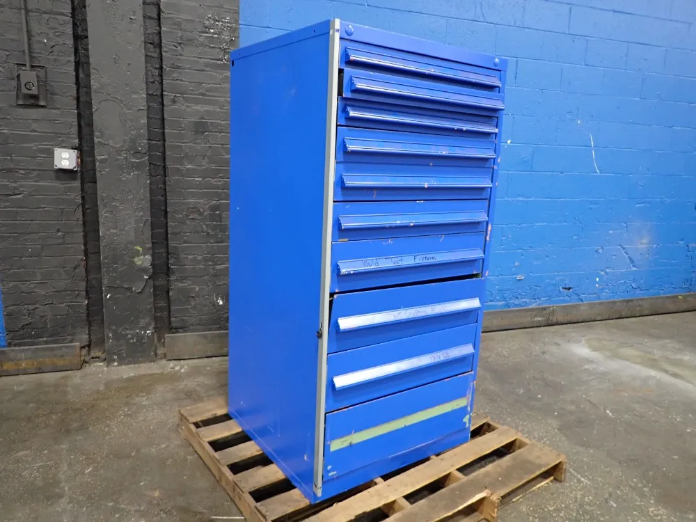 10 DRAWERS TOOL CABINET