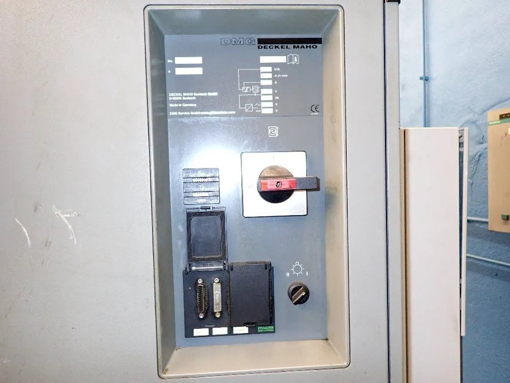 Deckel Maho 2005 Deckel Maho Dmu 50 Evolution Cnc Vertical Machining Center