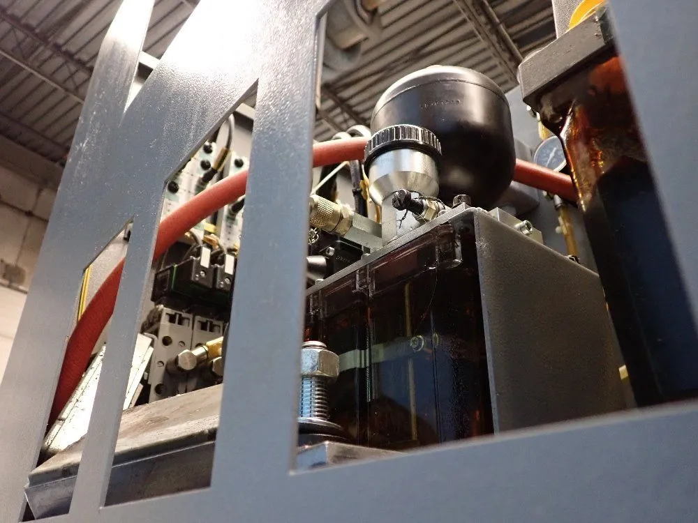 Deckel Maho 2005 Deckel Maho Dmu 50 Evolution Cnc Vertical Machining Center