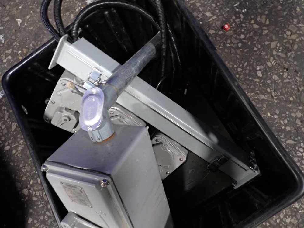 Thomas  Betts Switch Breaker