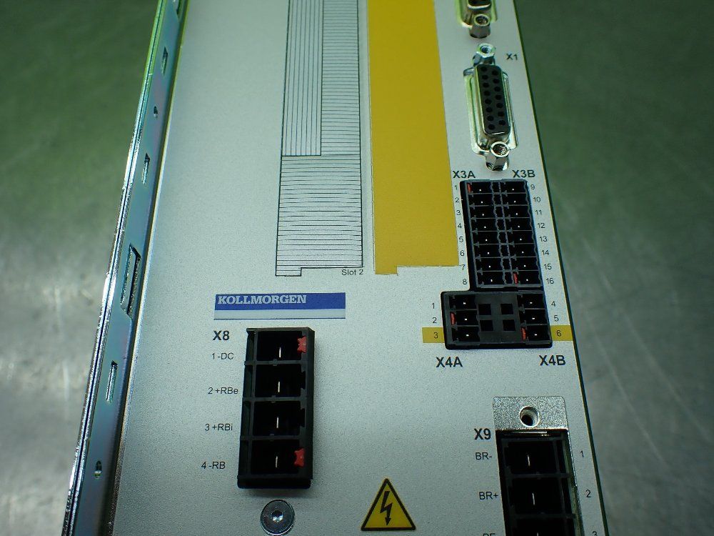 Kollmorgen S72402-nanana Servo Drive. - S72402-nanana