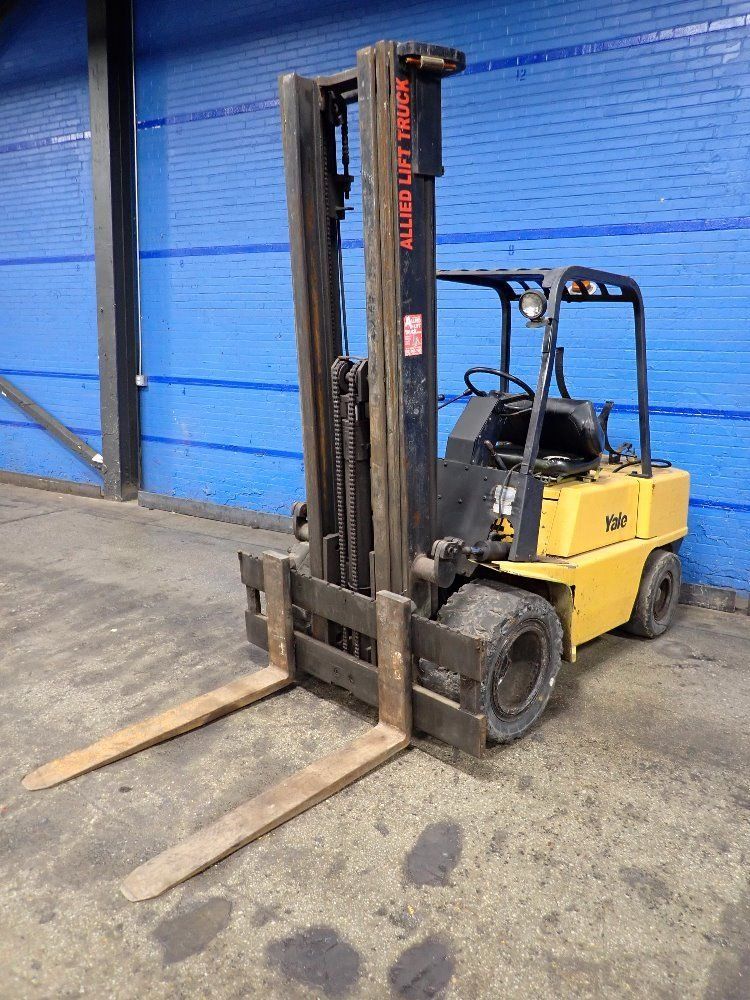 Yale Est. 7000 Lbs Propane Forklift
