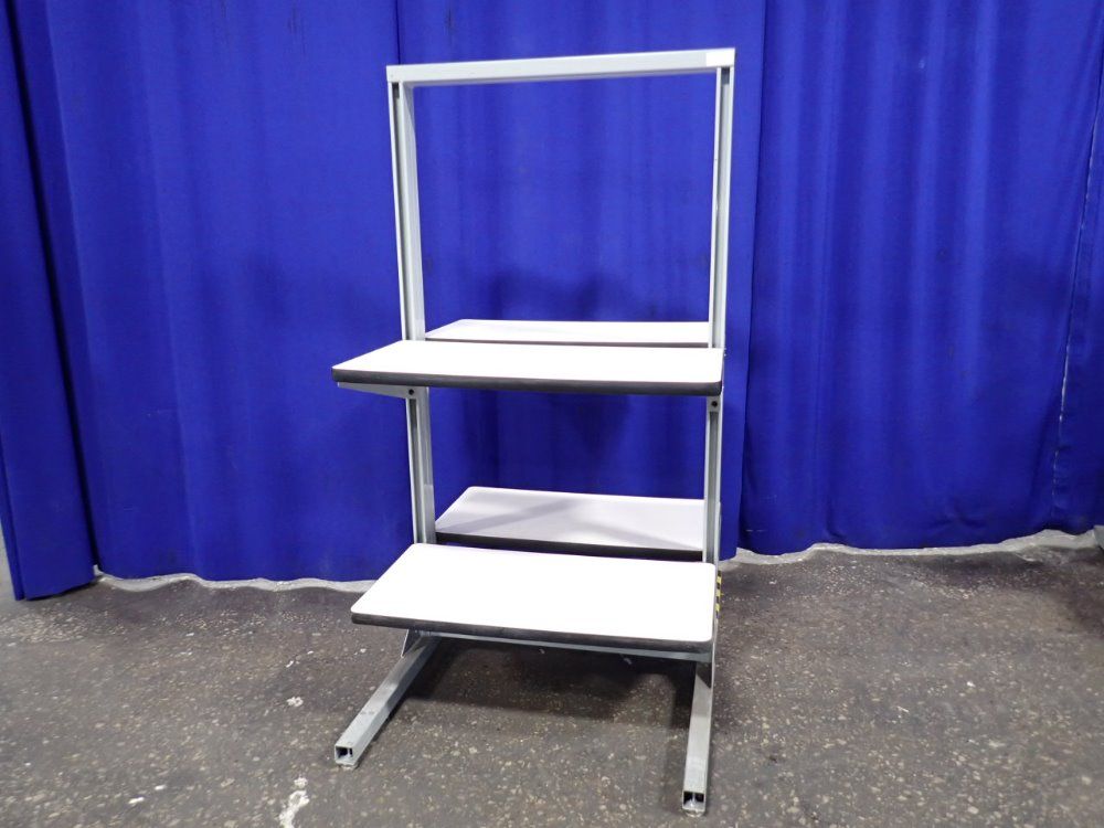  Shelving Unit