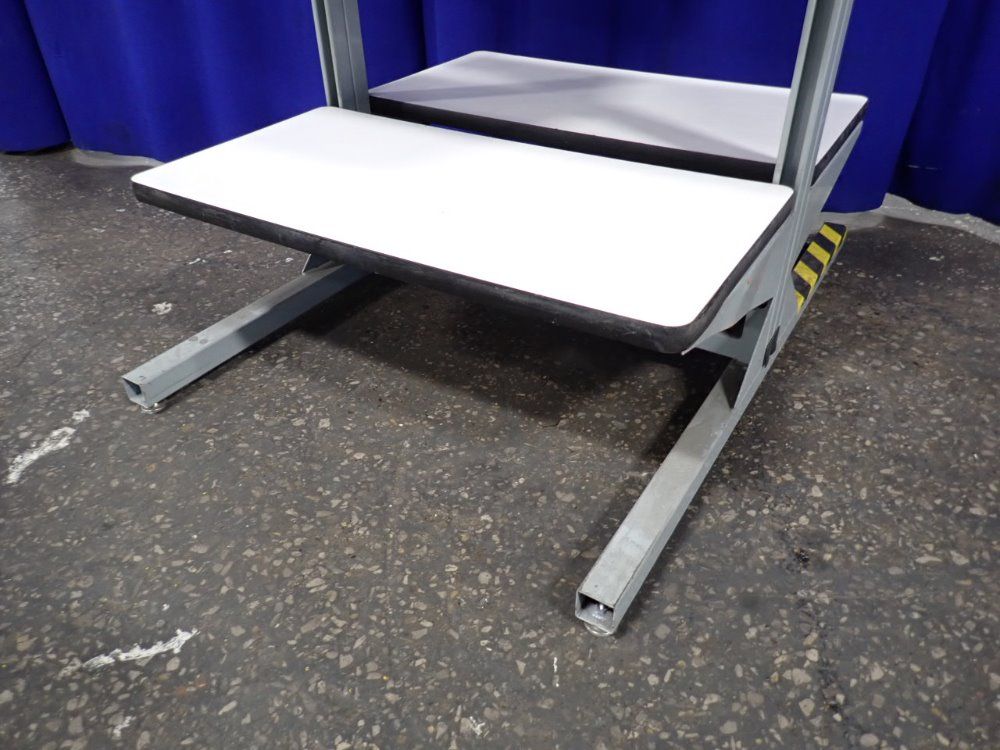 Shelving Unit