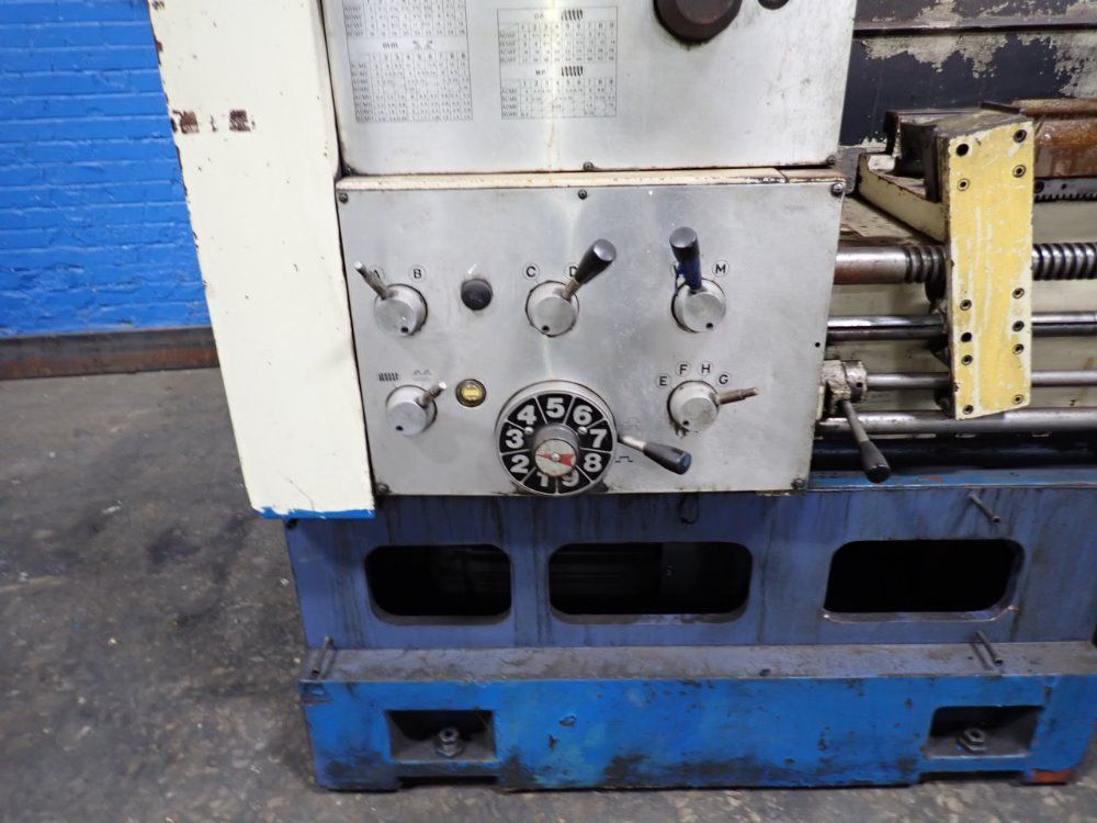 Summit 27" / 33" X 197" 30-6x200 Gap Bed Lathe - 30-6x200