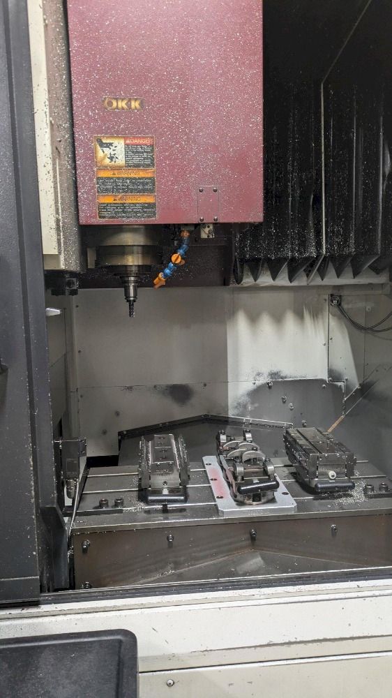 Okk Vp400 Vertical Machining Center