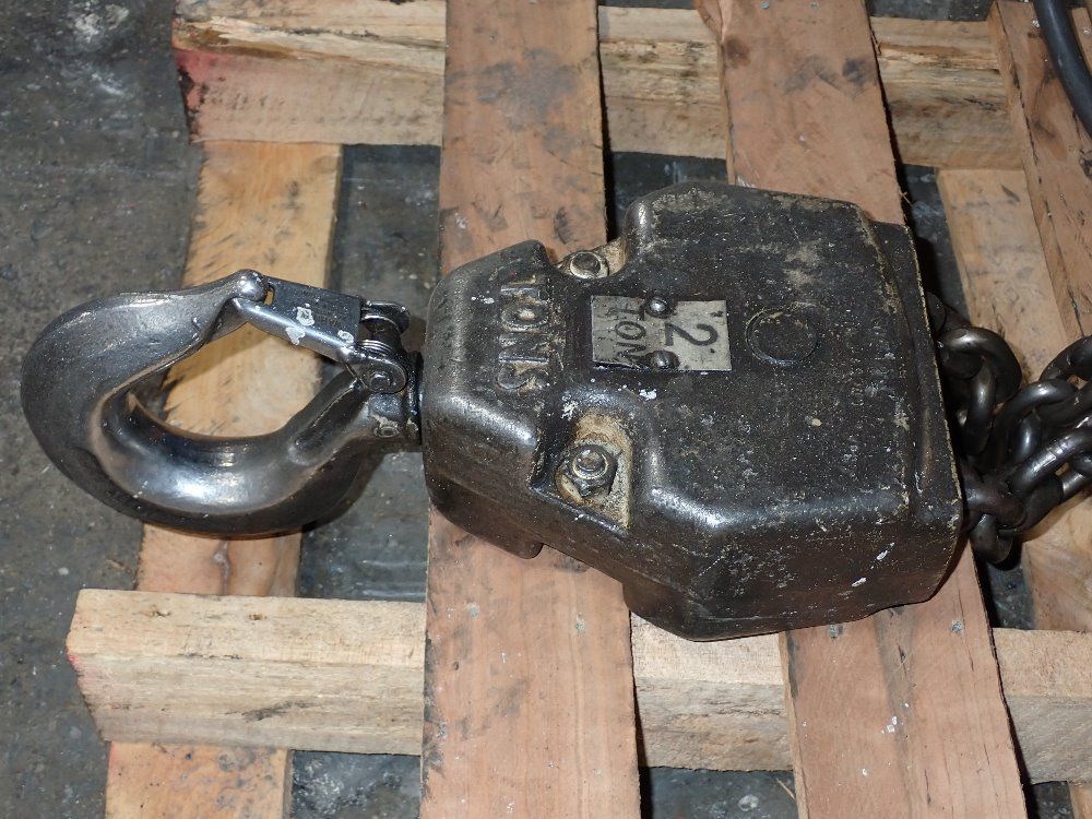 Coffing 2 Ton Electric Hoist