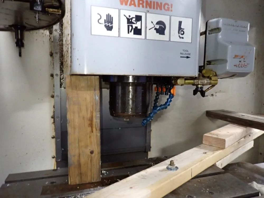 Haas 2005 Haas Vf1d Cnc Vmc