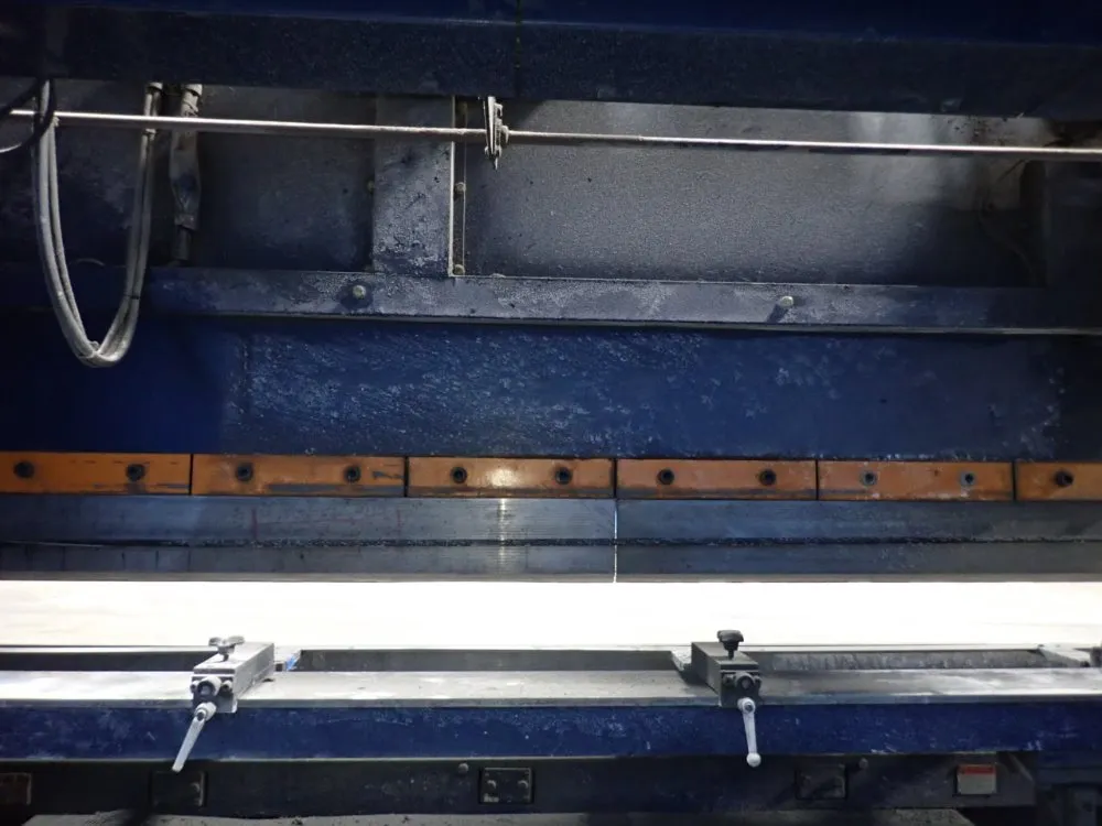 Komatsu 122" X 176 Ton 1994 Komatsu Phs 160x310 Press Brake - Phs 160x310