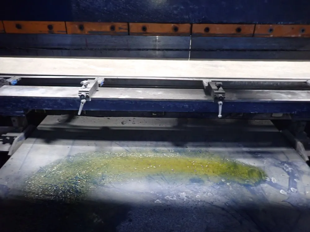 Komatsu 122" X 176 Ton 1994 Komatsu Phs 160x310 Press Brake - Phs 160x310