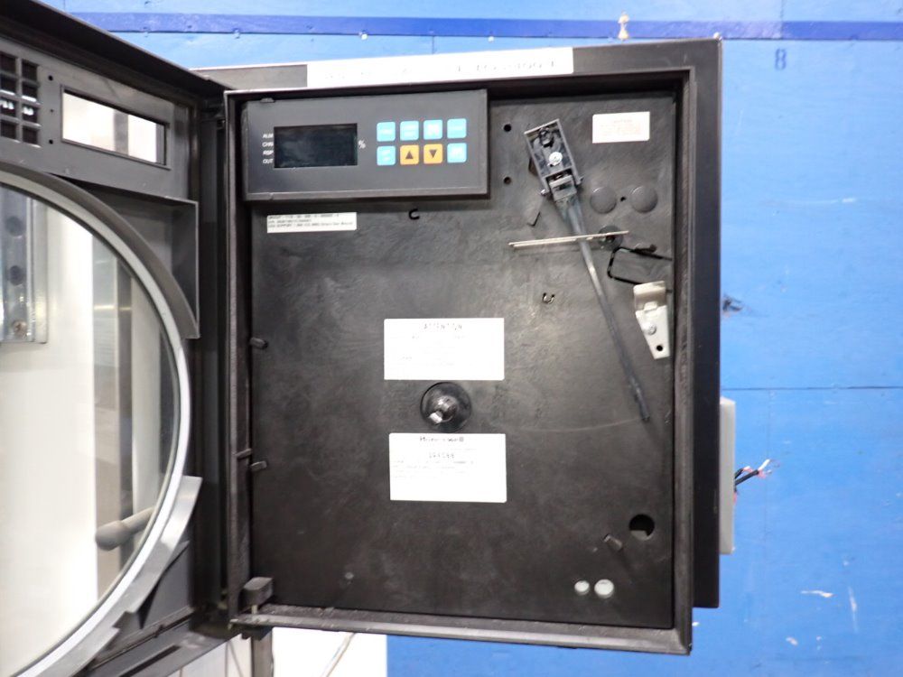 Blue M Oven