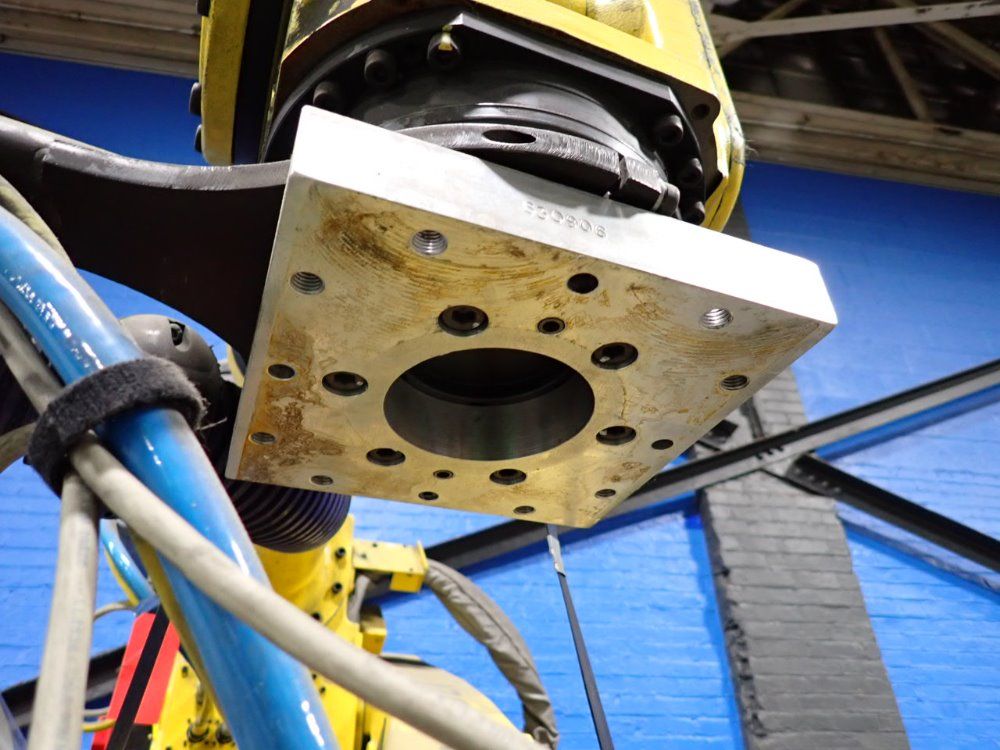 Fanuc 2012 Fanuc  R2000ib 210f