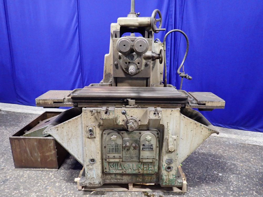 Kearney  Trecker Kearney  Trecker M18 Horizontal Mill