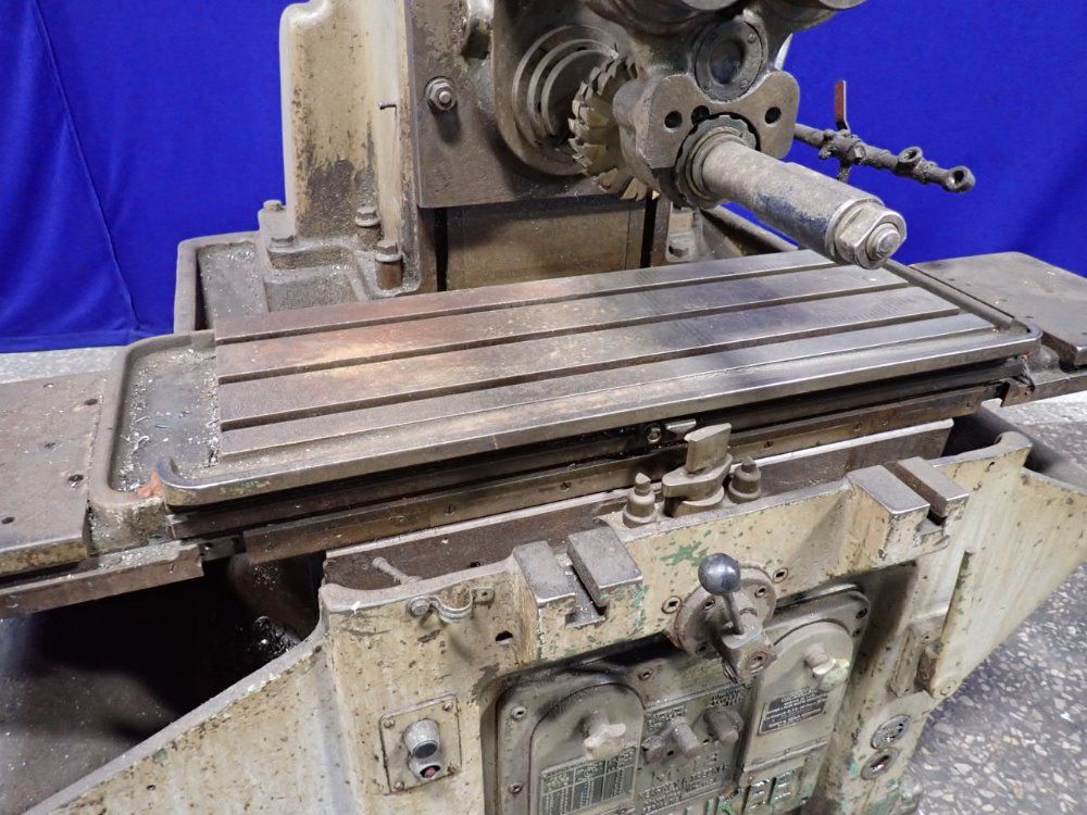 Kearney  Trecker Kearney  Trecker M18 Horizontal Mill