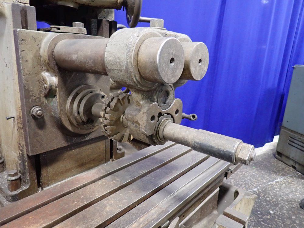 Kearney  Trecker Kearney  Trecker M18 Horizontal Mill