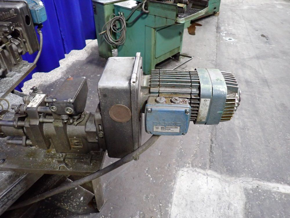 Hause Machines Inc Hause Machines Inc 7204 Multi Head Horizontal Drill Station