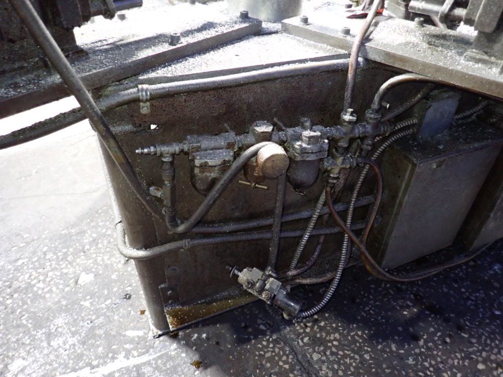 Hause Machines Inc Hause Machines Inc 7204 Multi Head Horizontal Drill Station
