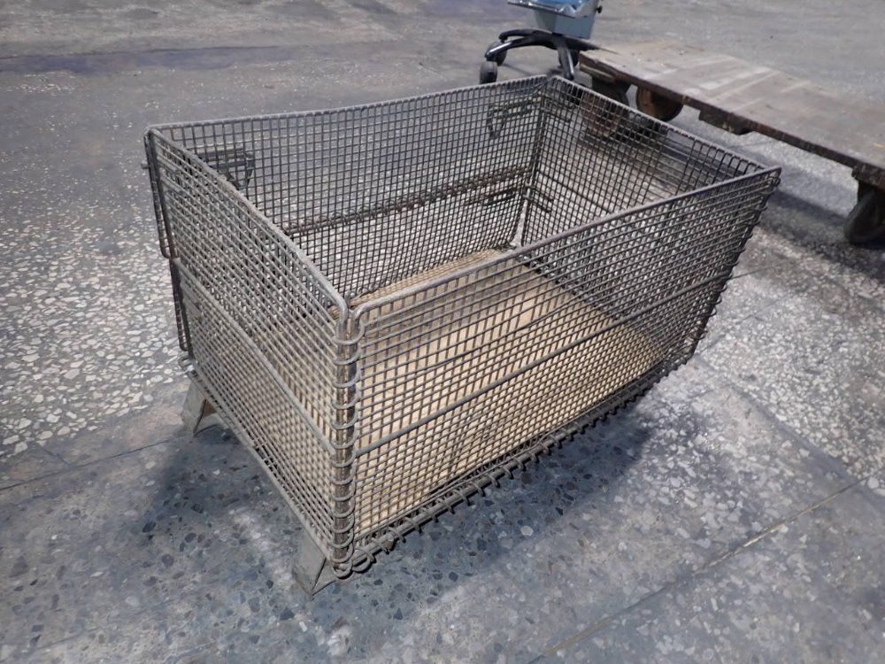  Collapsible Wire Basket