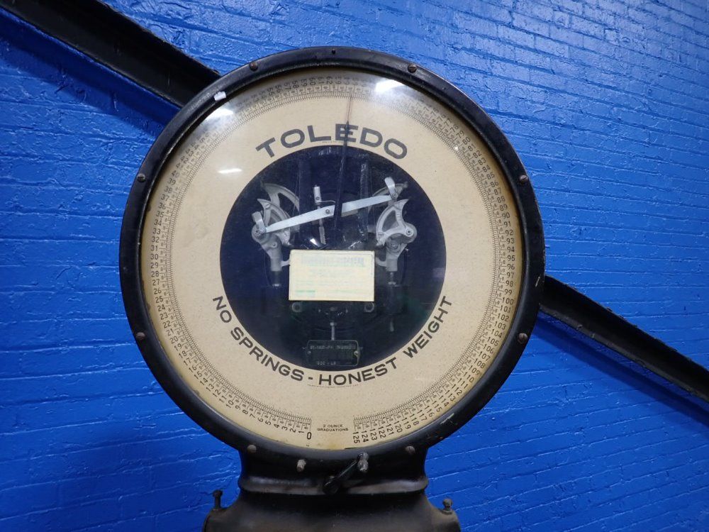 Toledo Scale Company Scale